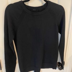 Lululemon black sweater size small